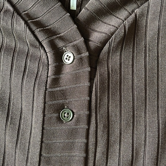 NWT Out From Under Off-The-Shoulder Ribbed Bodysuit - Picture 5 of 8